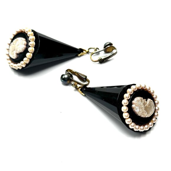 William de Lillo Black Cameo Cone Earrings—Space Age 1960s Faceted Acrylic Drops - Picture 7 of 15